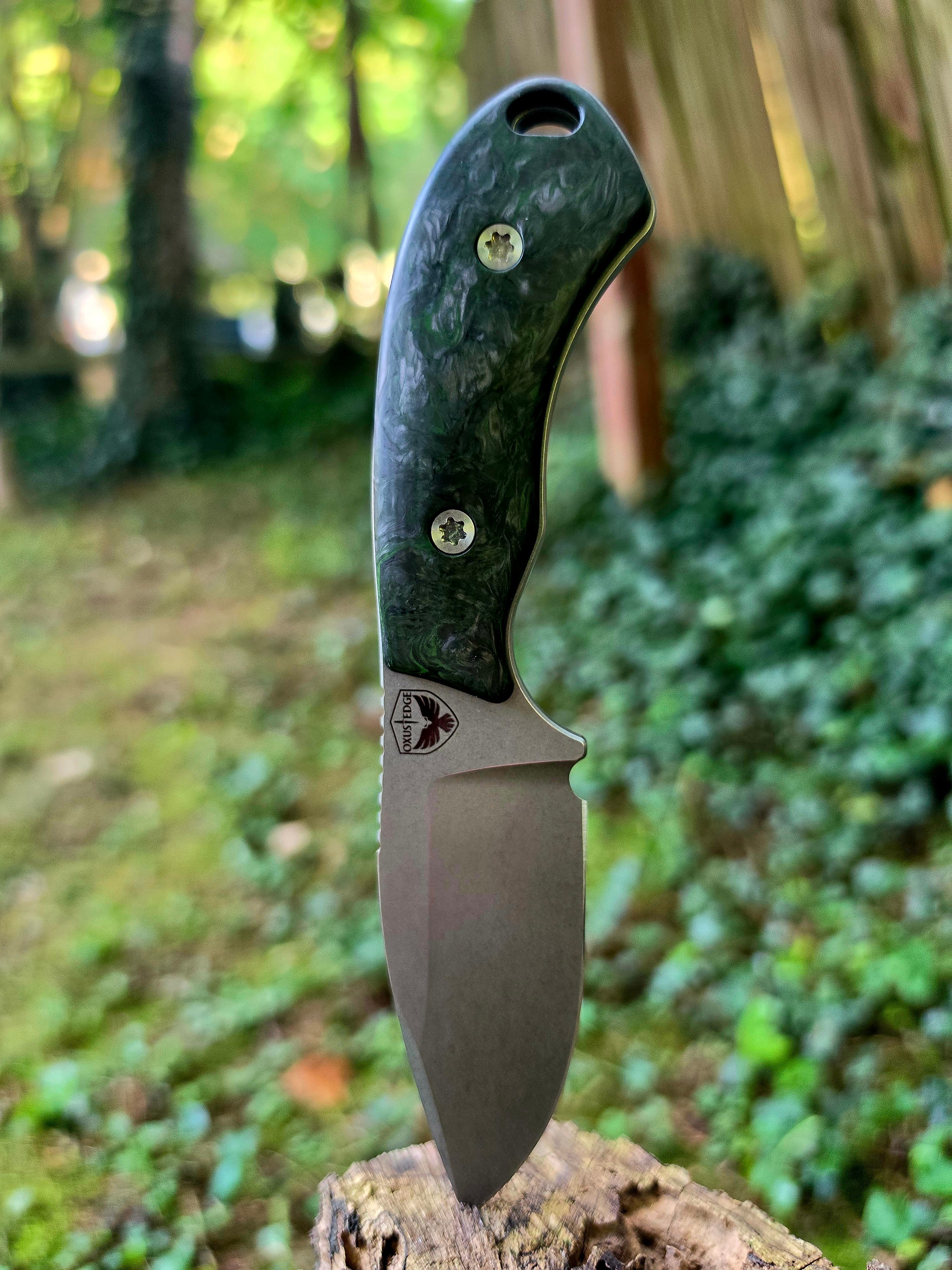 Wildcat Elite · Dark Forest (Carbon Fiber) · EDC · MagnaCut